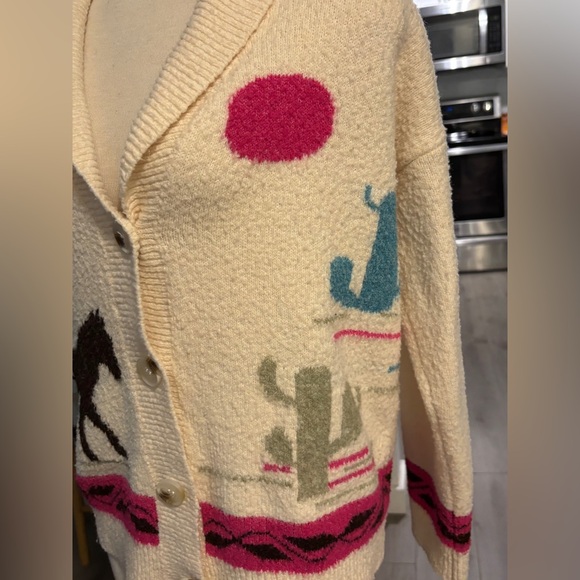 Dreamers Cream Cardigan with Horse and Cactus Accents - Picture 2 of 8